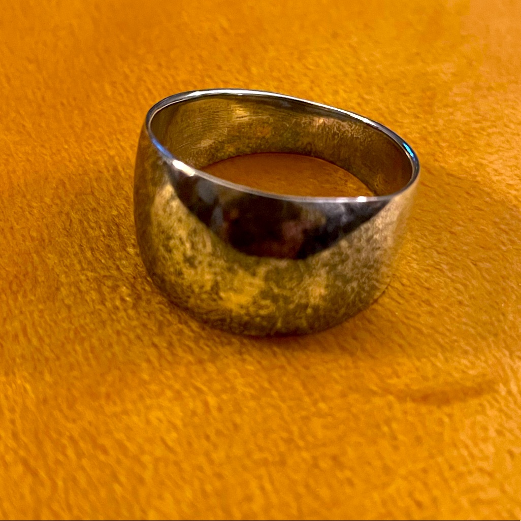 Thumb Ring. Silver Ring
